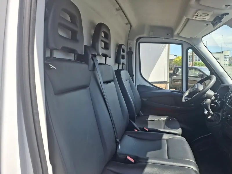 iveco daily 35s14*136ks*hladnjača*klima*automatik* - slika 11