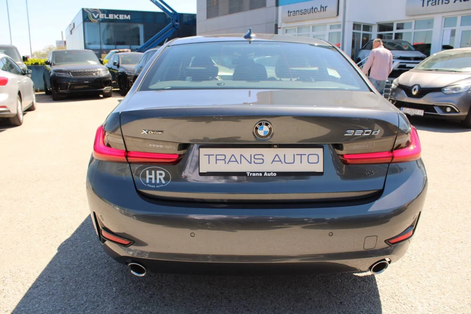 bmw serija 3 320d xdrive automatik *led, navigacija* - slika 6