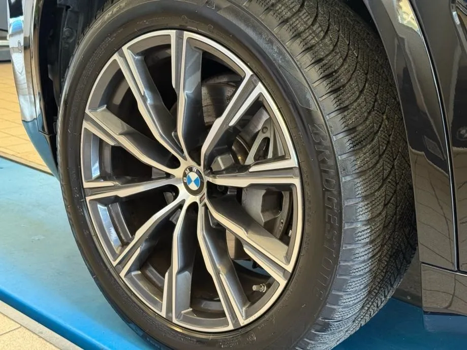 bmw x5 xdrive30d m-sport - slika 19