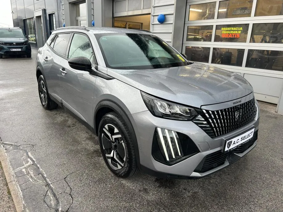 peugeot 2008 hybrid 136 - 2025 - 10.000km - gratis registracija!! - slika 3