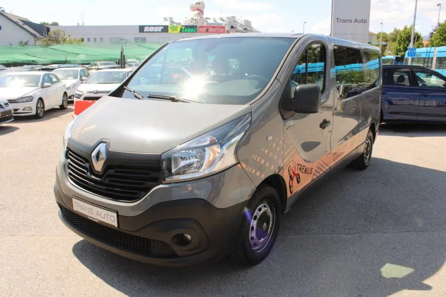 Renault Trafic 1.6 dCi DUPLA KABINA - 6 sjedala, 2016 god. - Zagreb