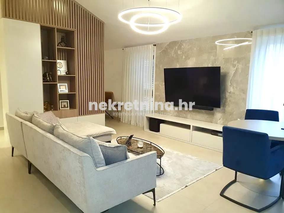 prodaja- trosobni stan: prvi red d mora cres, 106.7m2 - slika 6