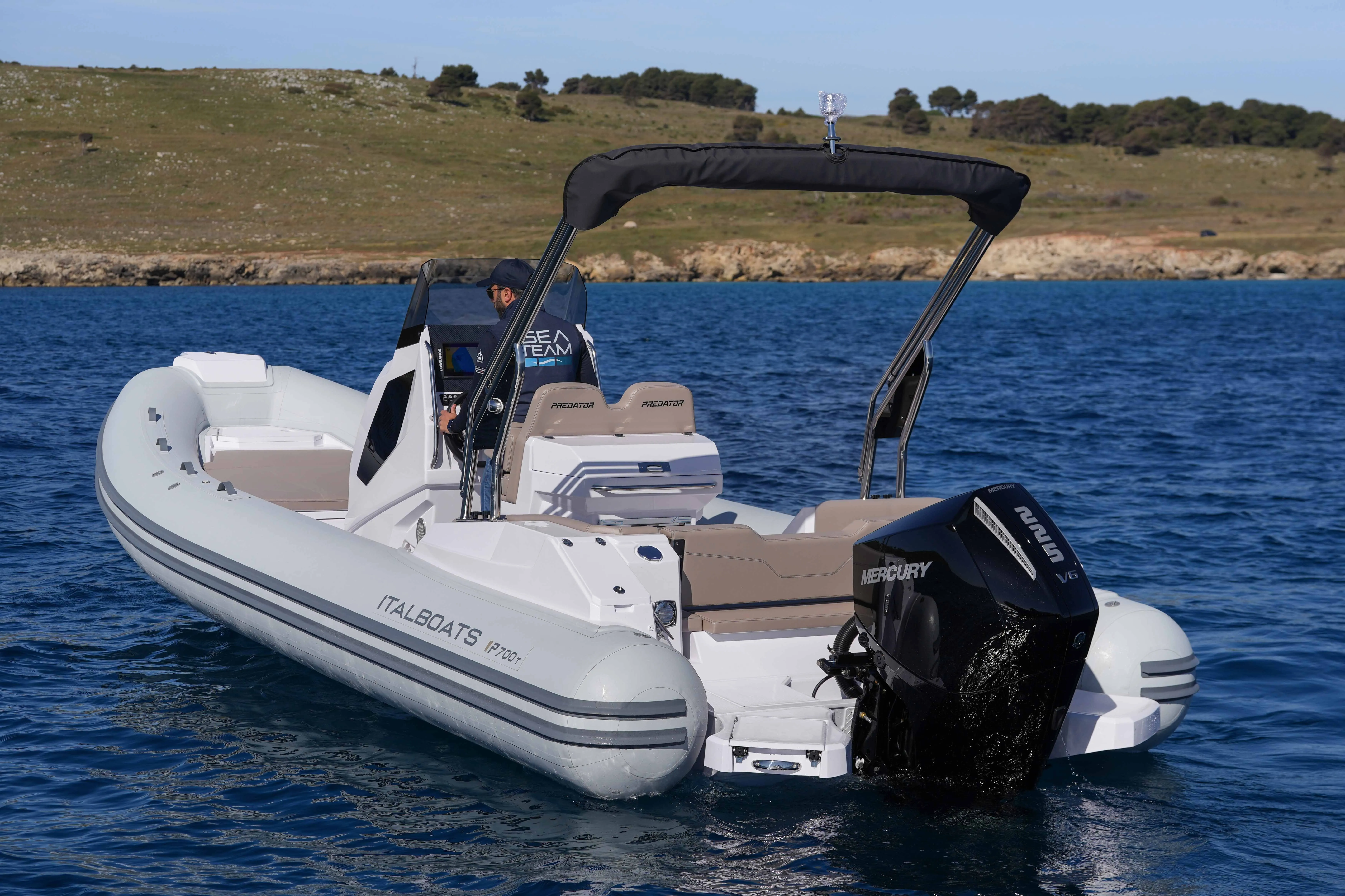 najam broda - italboats predator 700t - 250 ks (2025.) - slika 19