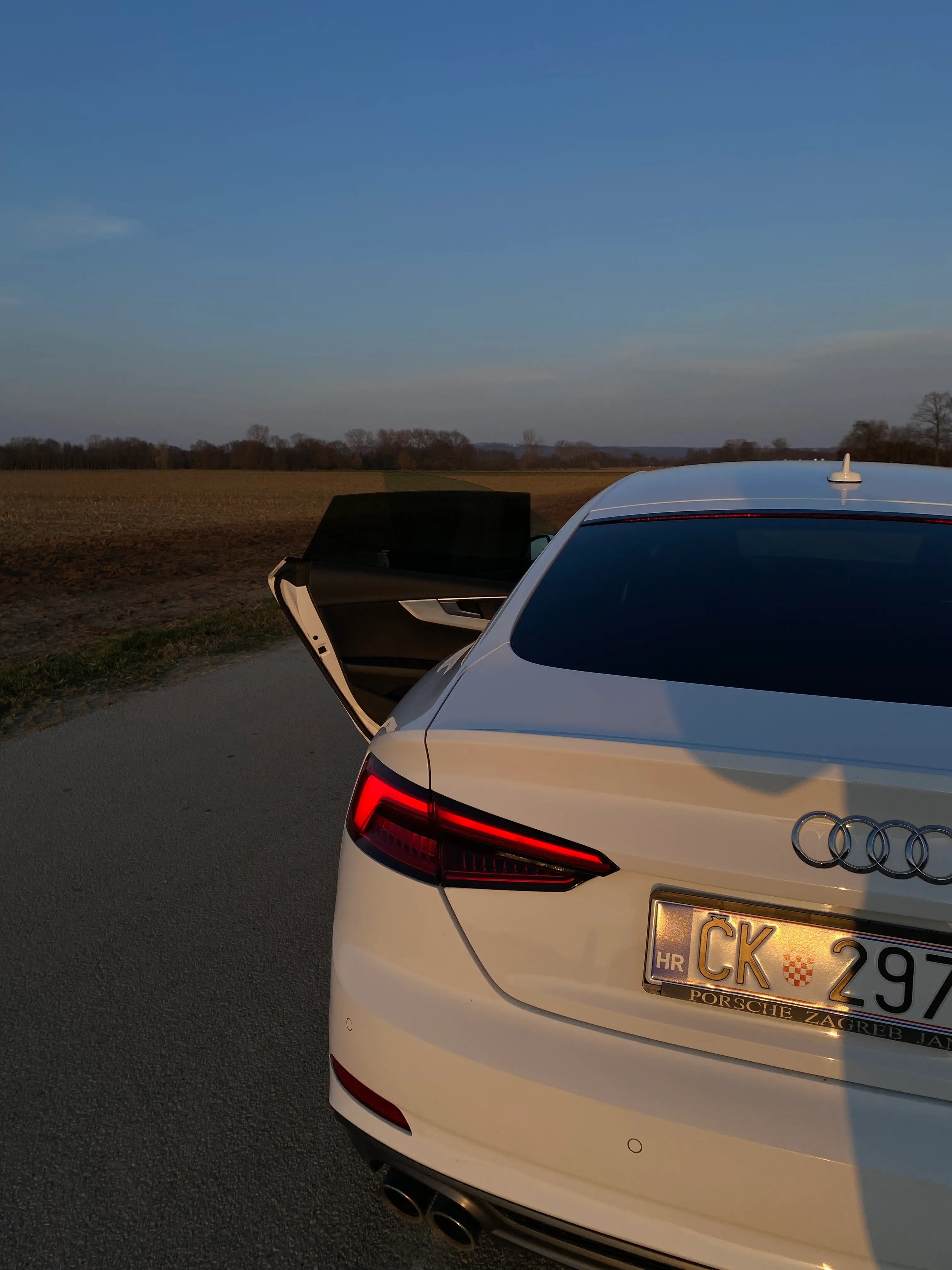 audi a5 2.0tdi quattro - slika 4