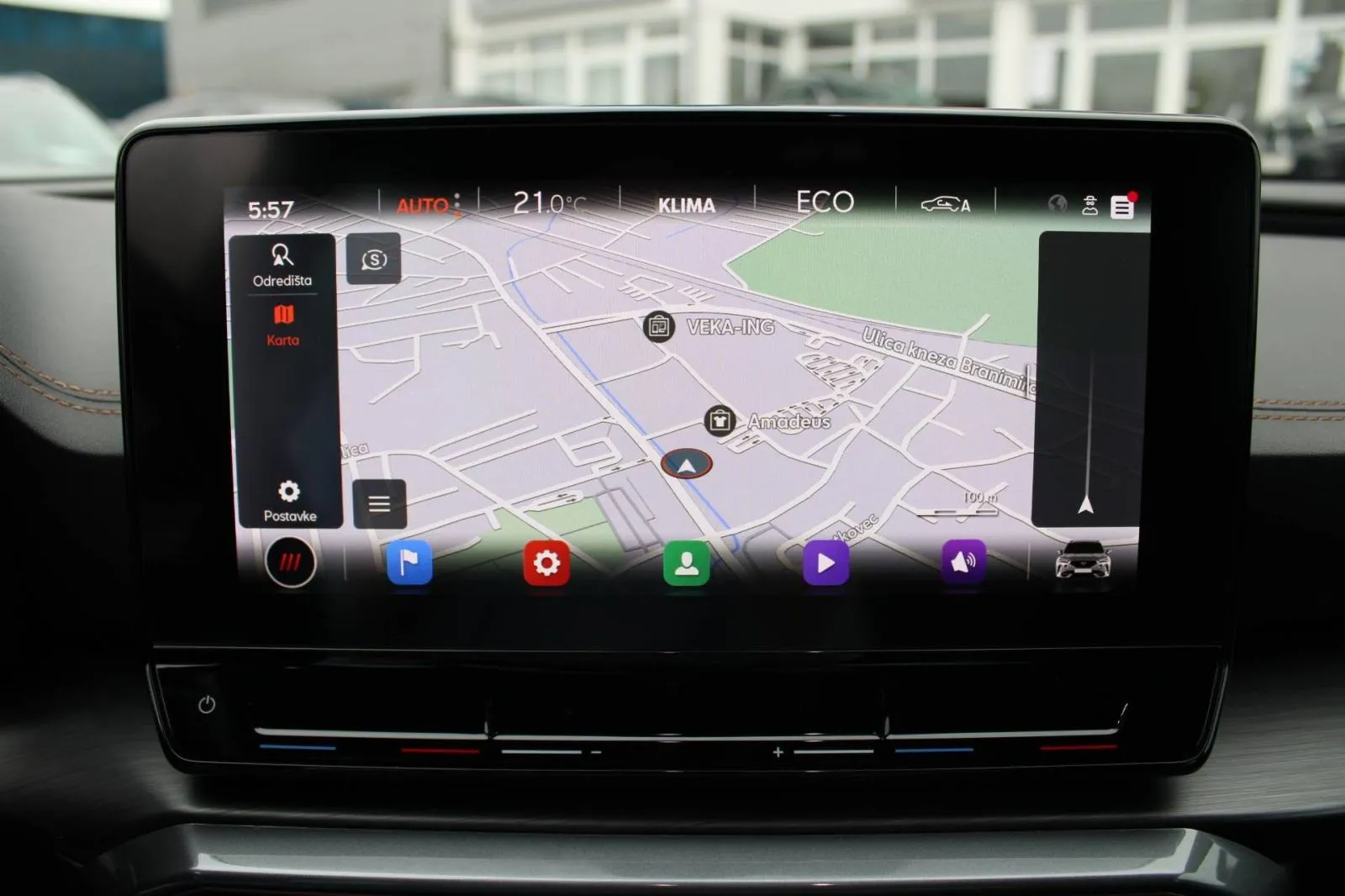 cupra formentor 1.4 e-hybrid dsg *led, navigacija, kamera* - slika 12