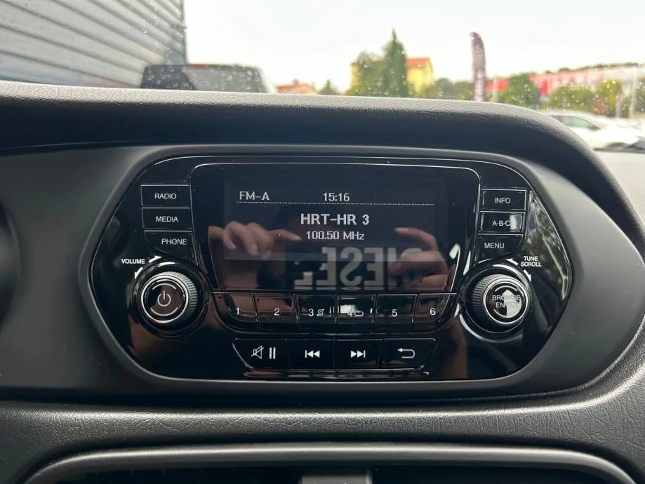 fiat tipo 1,3 multijet - 127.000 km - servis - garancija - reg 1 god!! - slika 16