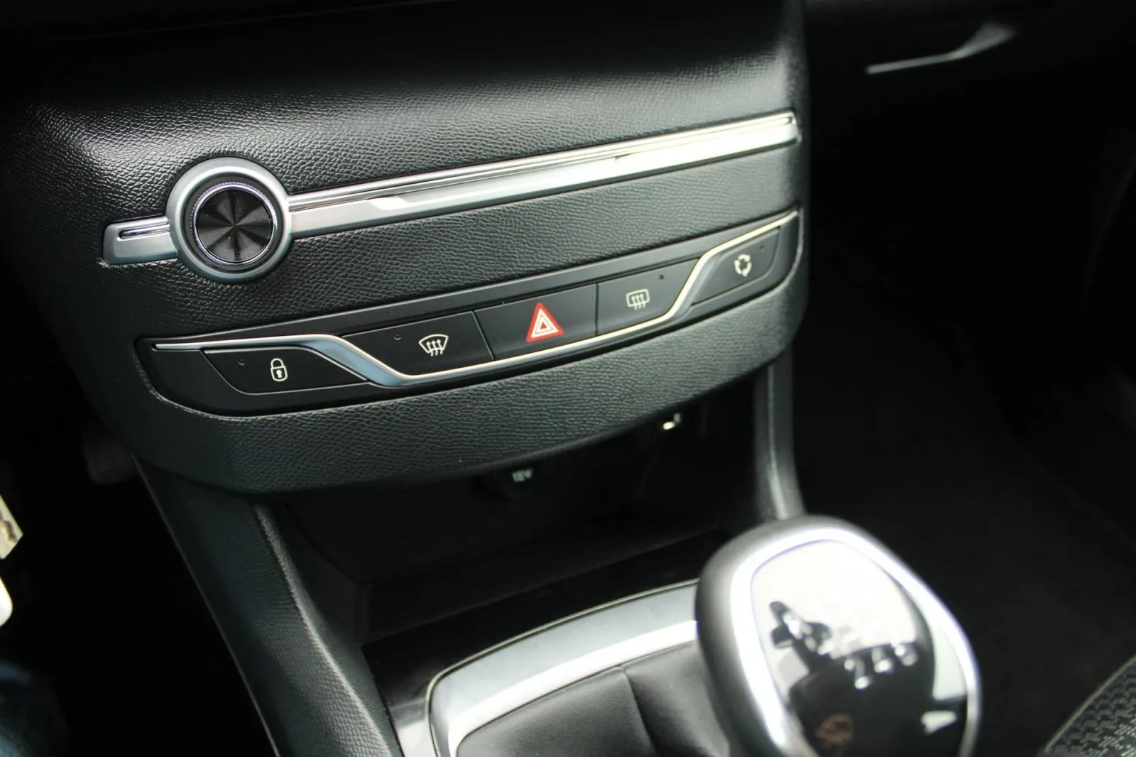 peugeot 308 sw 1.5 hdi *navigacija* - slika 23
