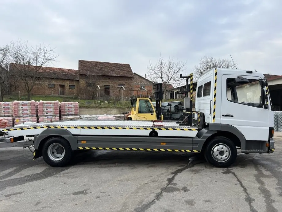 marcedes benz atego 818 vučna služba, 2002 god. - slika 4