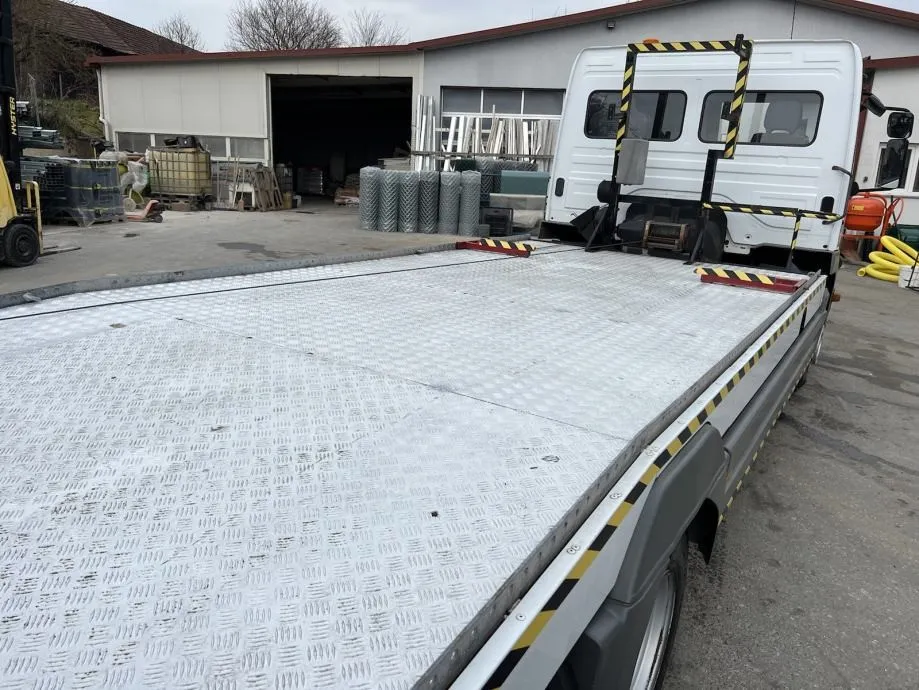 marcedes benz atego 818 vučna služba, 2002 god. - slika 7