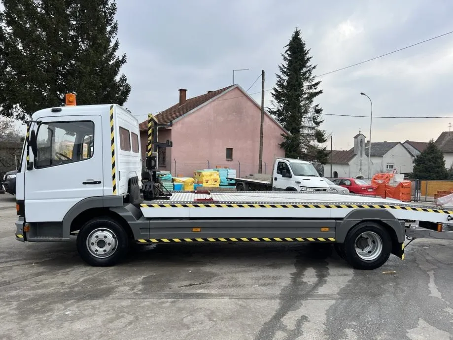 marcedes benz atego 818 vučna služba, 2002 god. - slika 13