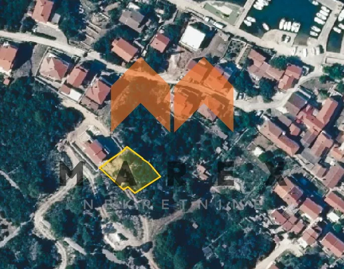 građevinsko zemljište veli rat 520 m2 - slika 9