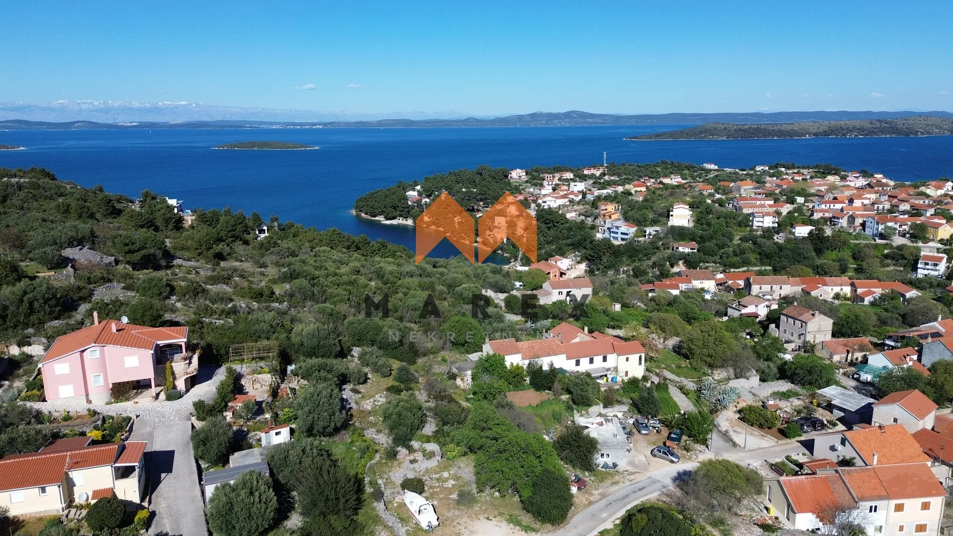 građevinsko zemljište sa panoramskim pogledom na kornate - slika 8