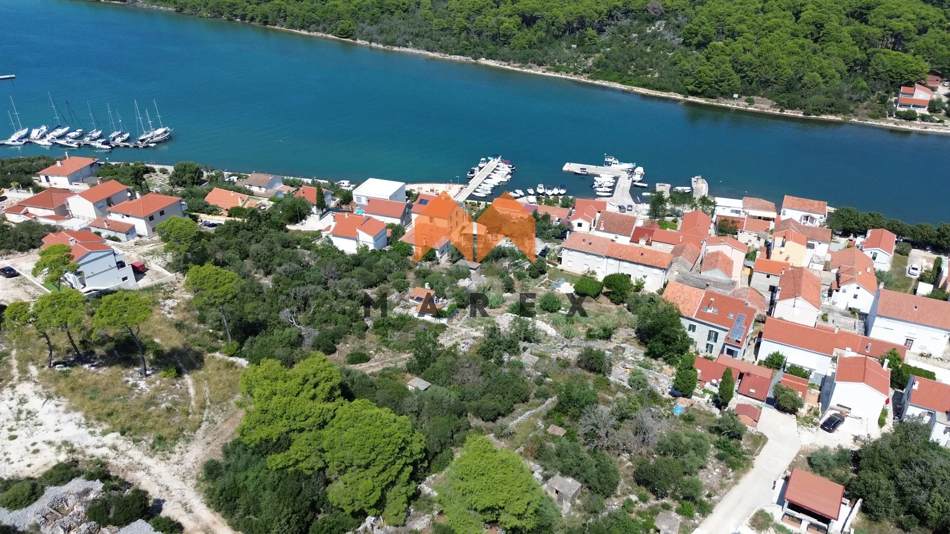 građevinsko zemljište veli rat 520 m2 - slika 5