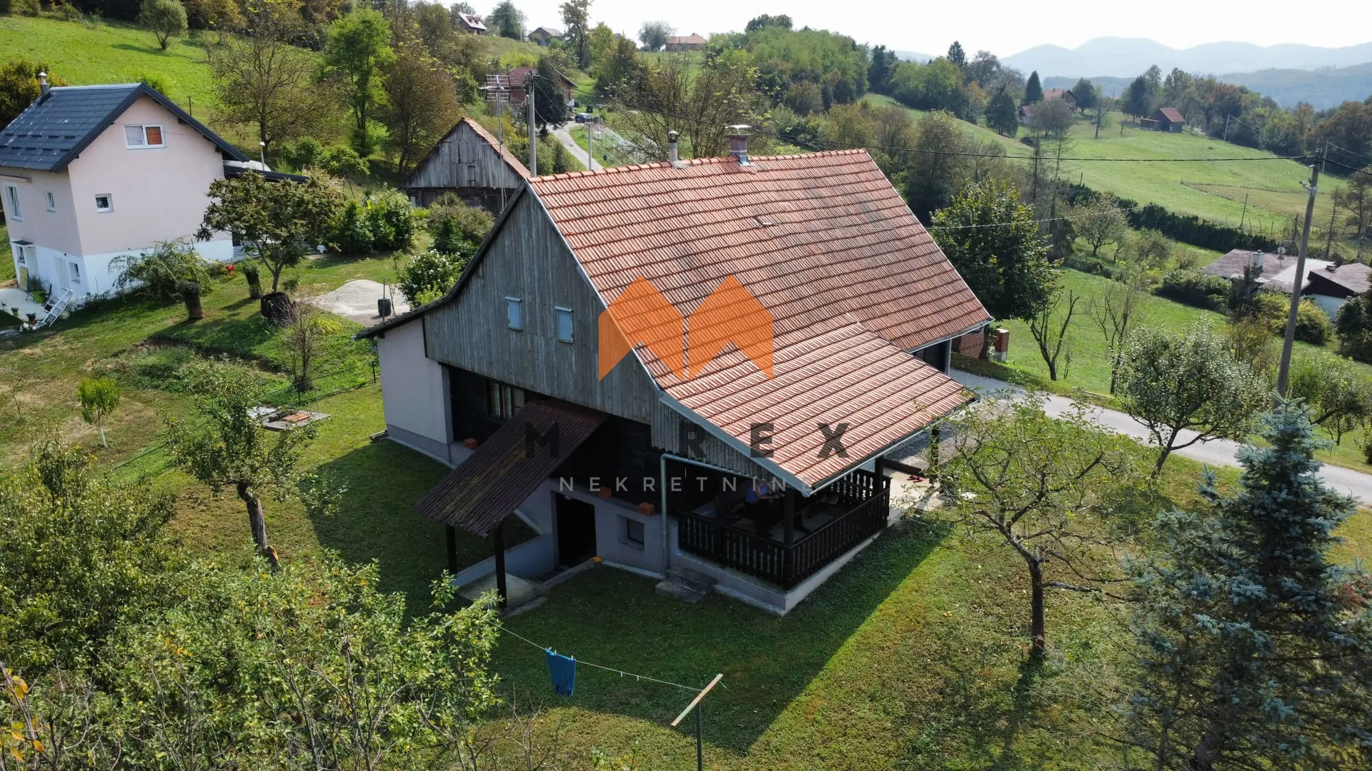 kuća(duplex) zagorska sela, 79 m2, sa predivnom okućnicom 5589 m2 - slika 2
