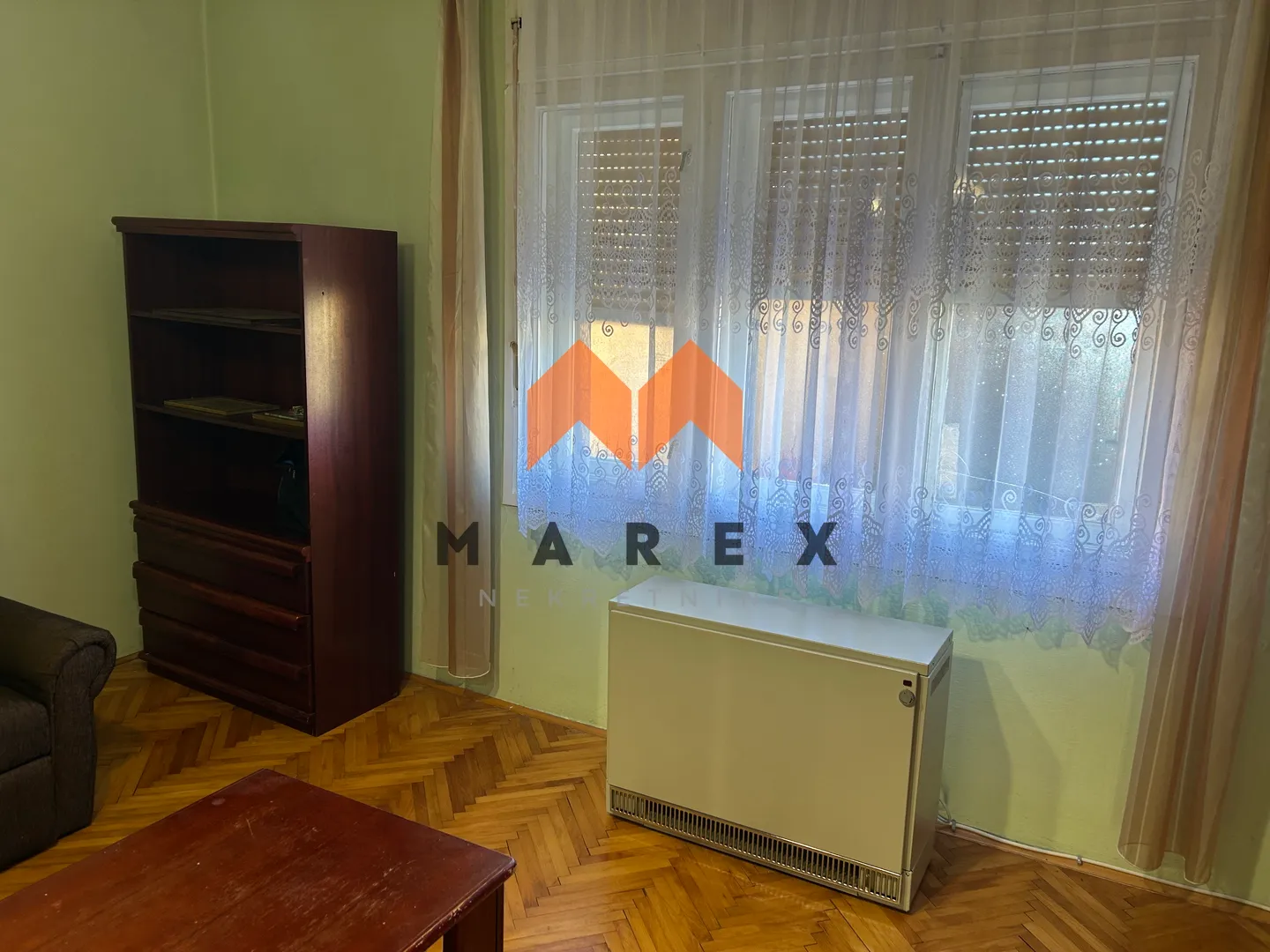 kuća u srcu stubice na top lokaciji - slika 22
