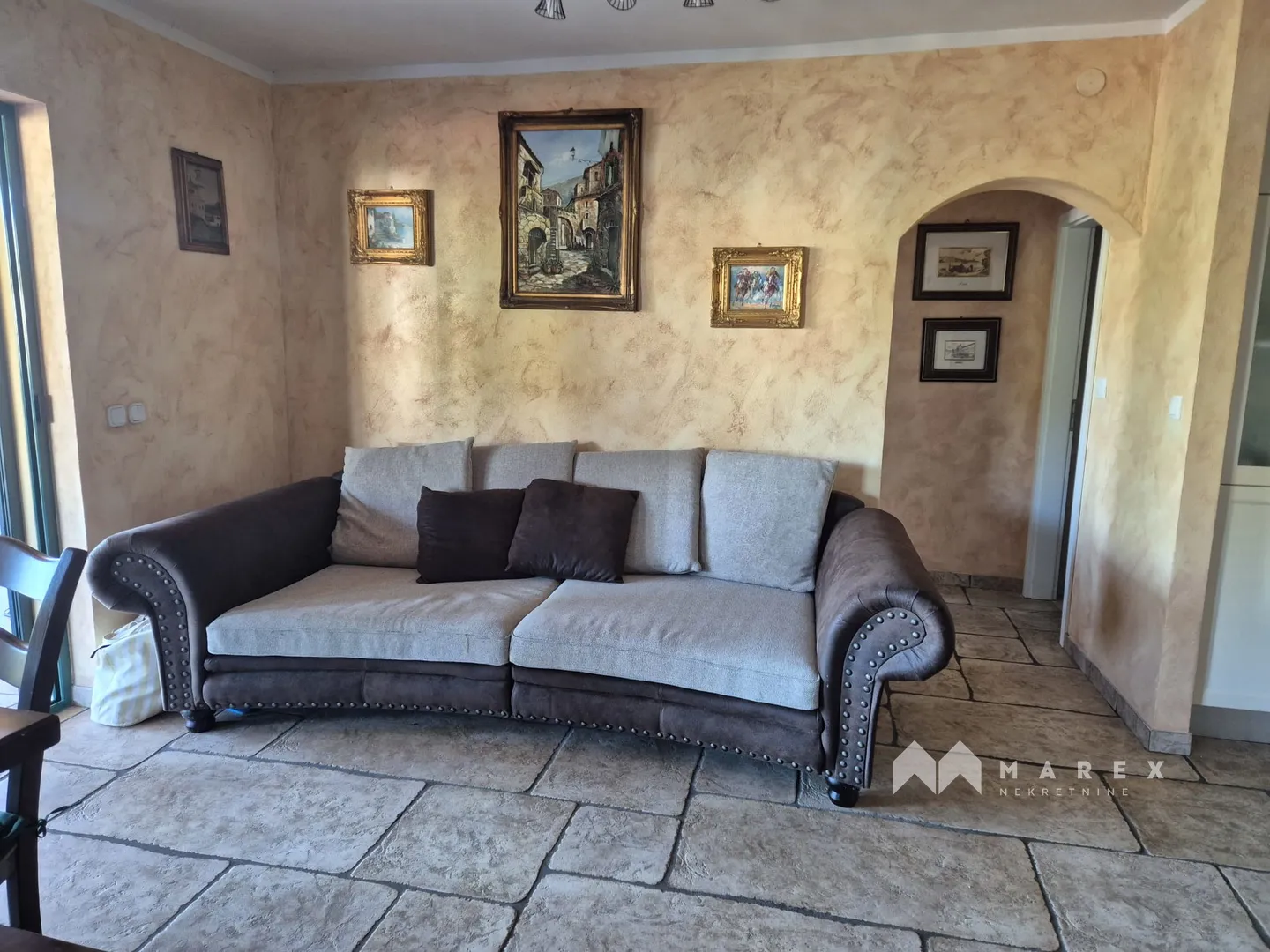 atraktivna kuća luka 114 m2,na samom moru - slika 17