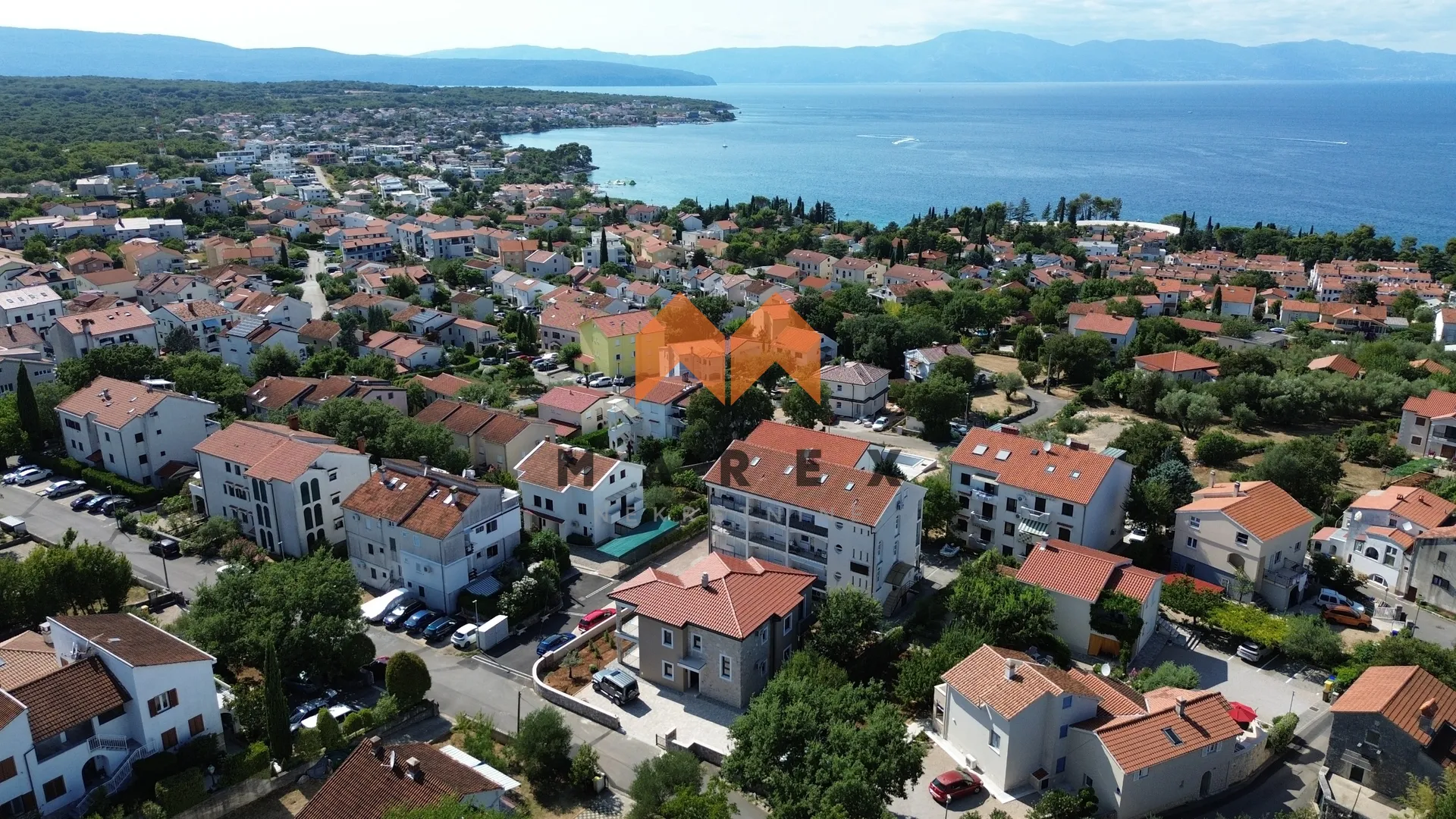 luksuzna novogradnja sa dva stana ,malinska - slika 4