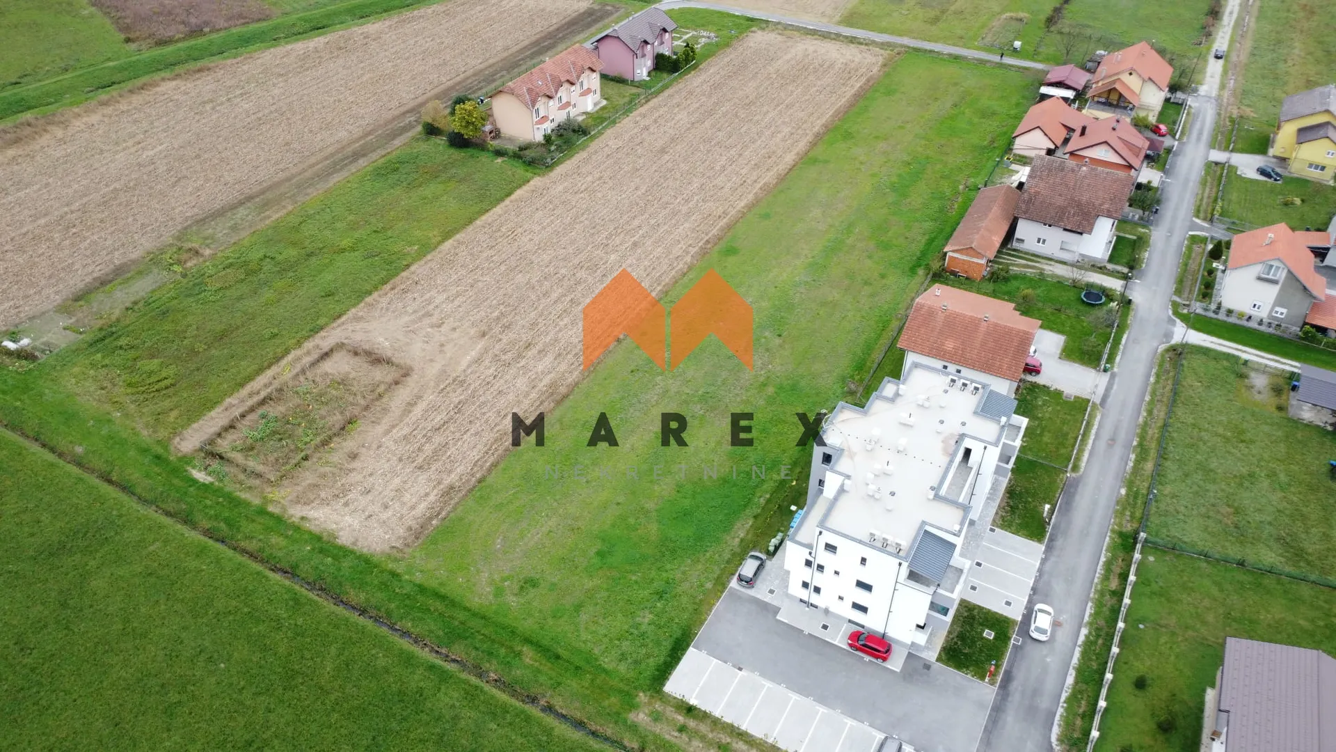atraktivno građevinsko zemljište 4700m2-v. trgovišće - slika 18