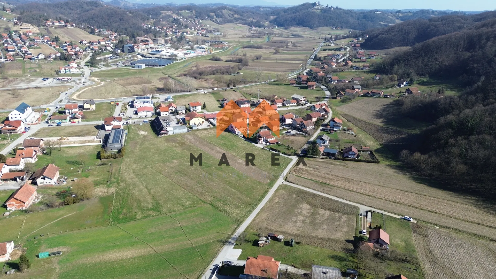građevinsko zem. sa idejnim projektom-12200m2-blizina toplica - slika 15