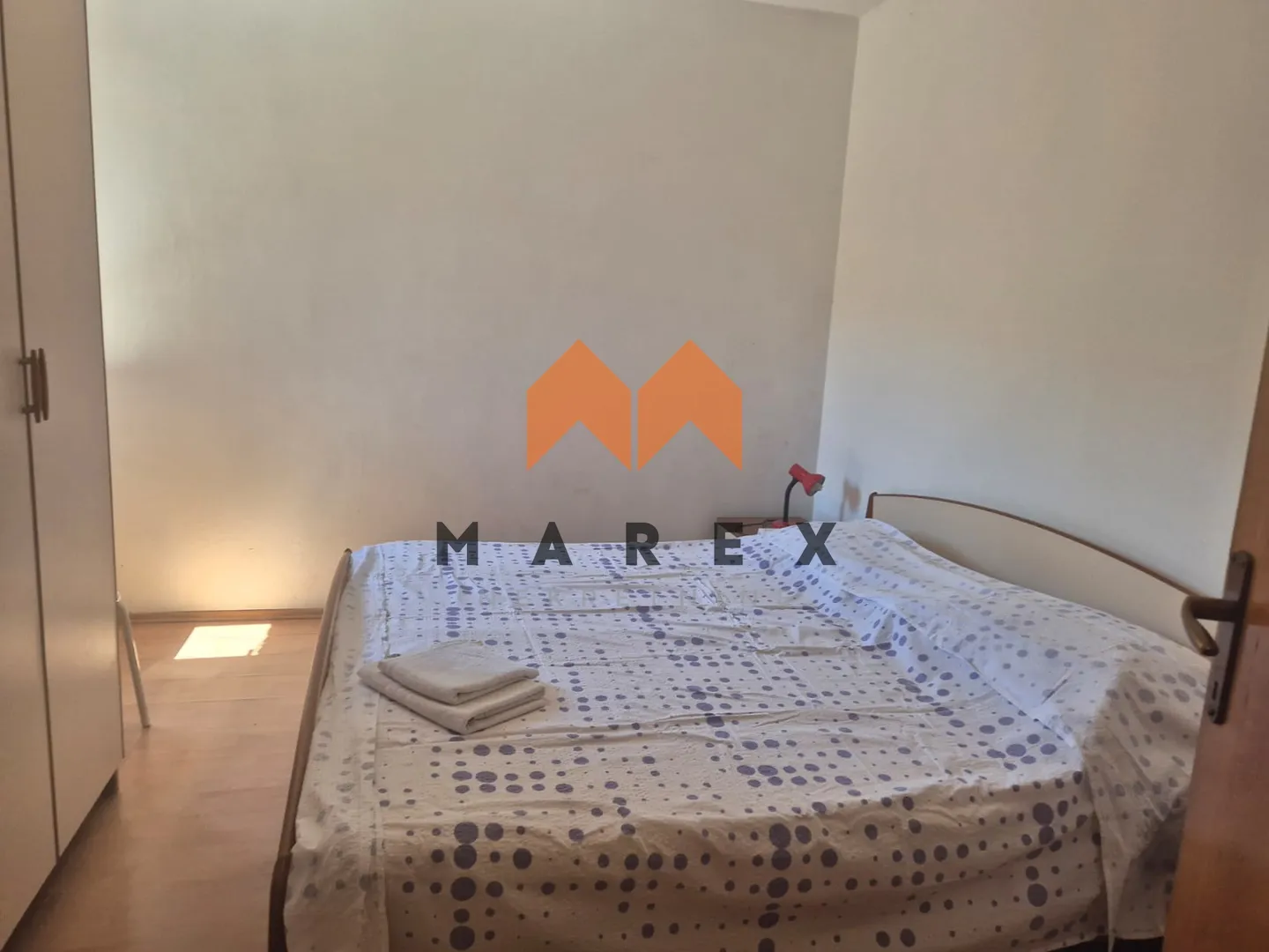 top lokacija-kuća uz more sa 4 apartmana i 1 studio - slika 25