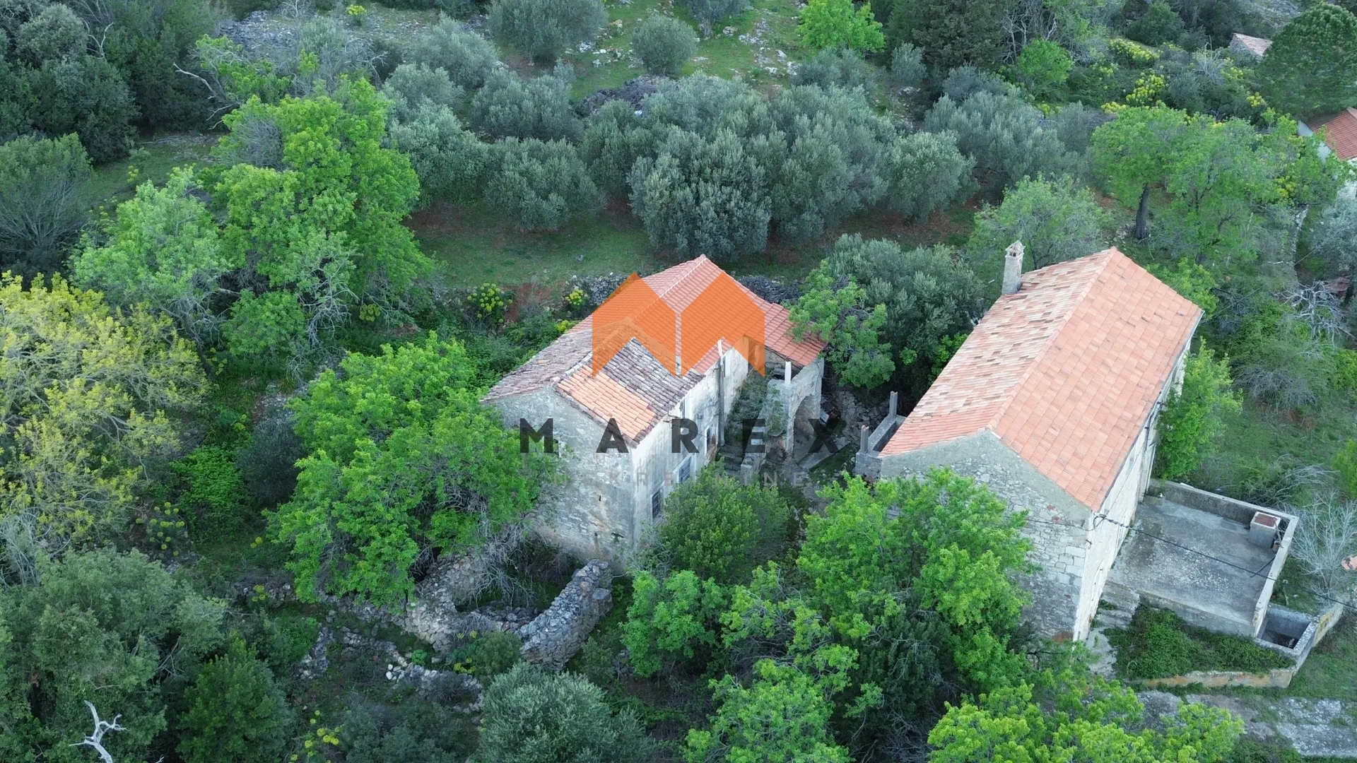 stara kamena kuća za obnovu -odlična prilika - slika 9