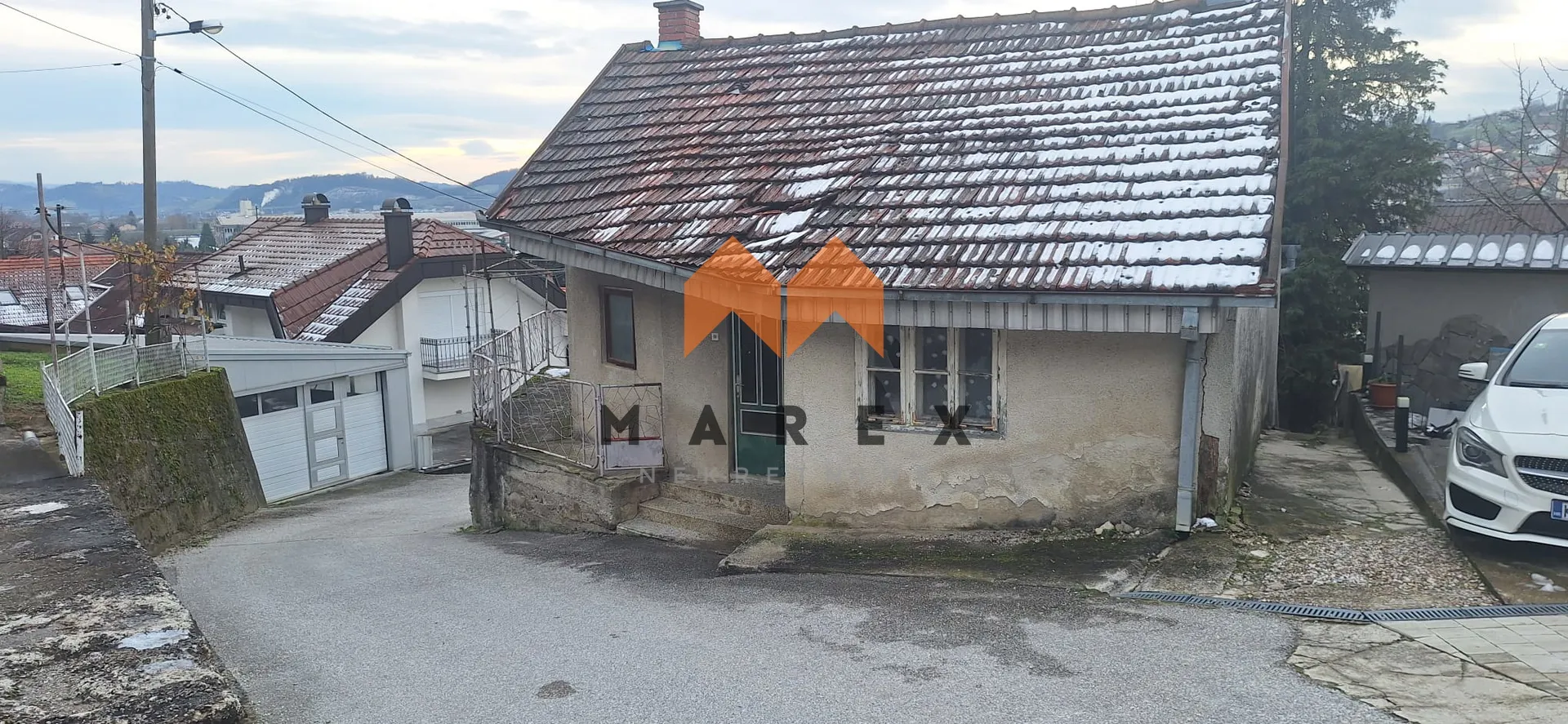 povoljno - kuća - centar krapina - slika 7
