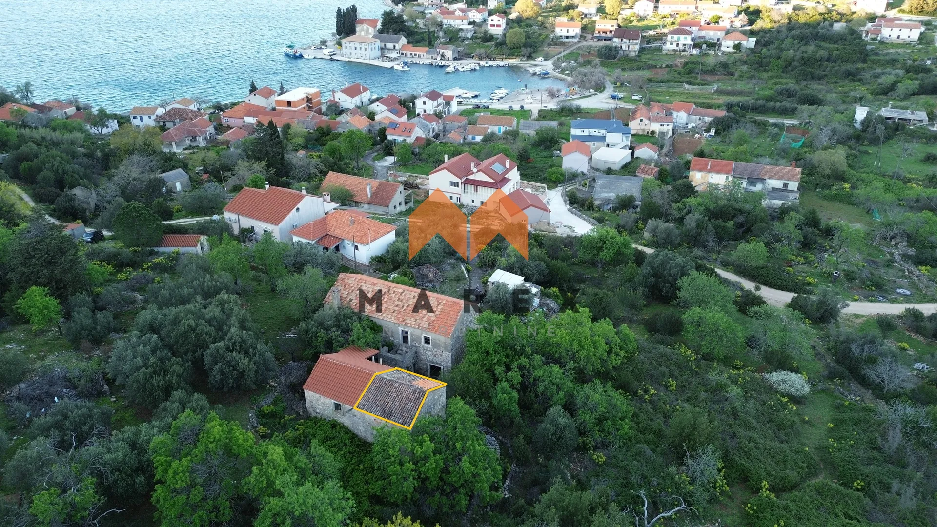 Stara Kamena Kuća Za Obnovu -Odlična Prilika - Luka, Sali