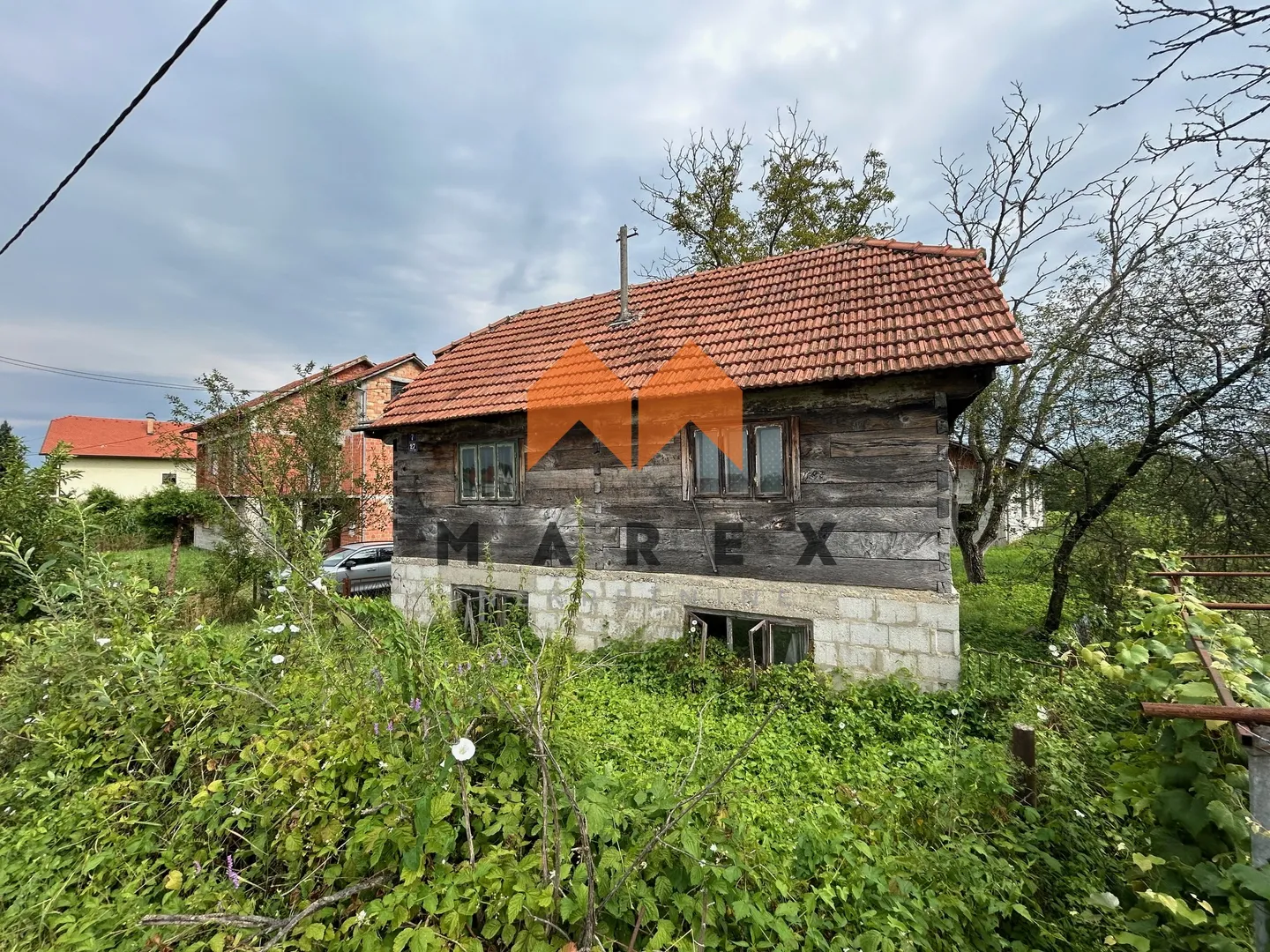 kuća 195m2+poslovna zgrada 340m2+drvena kuća 45m2 - slika 14