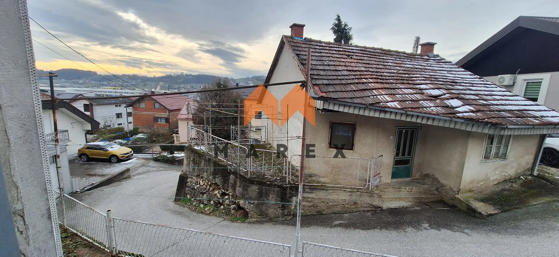 povoljno - kuća - centar krapina - slika 9