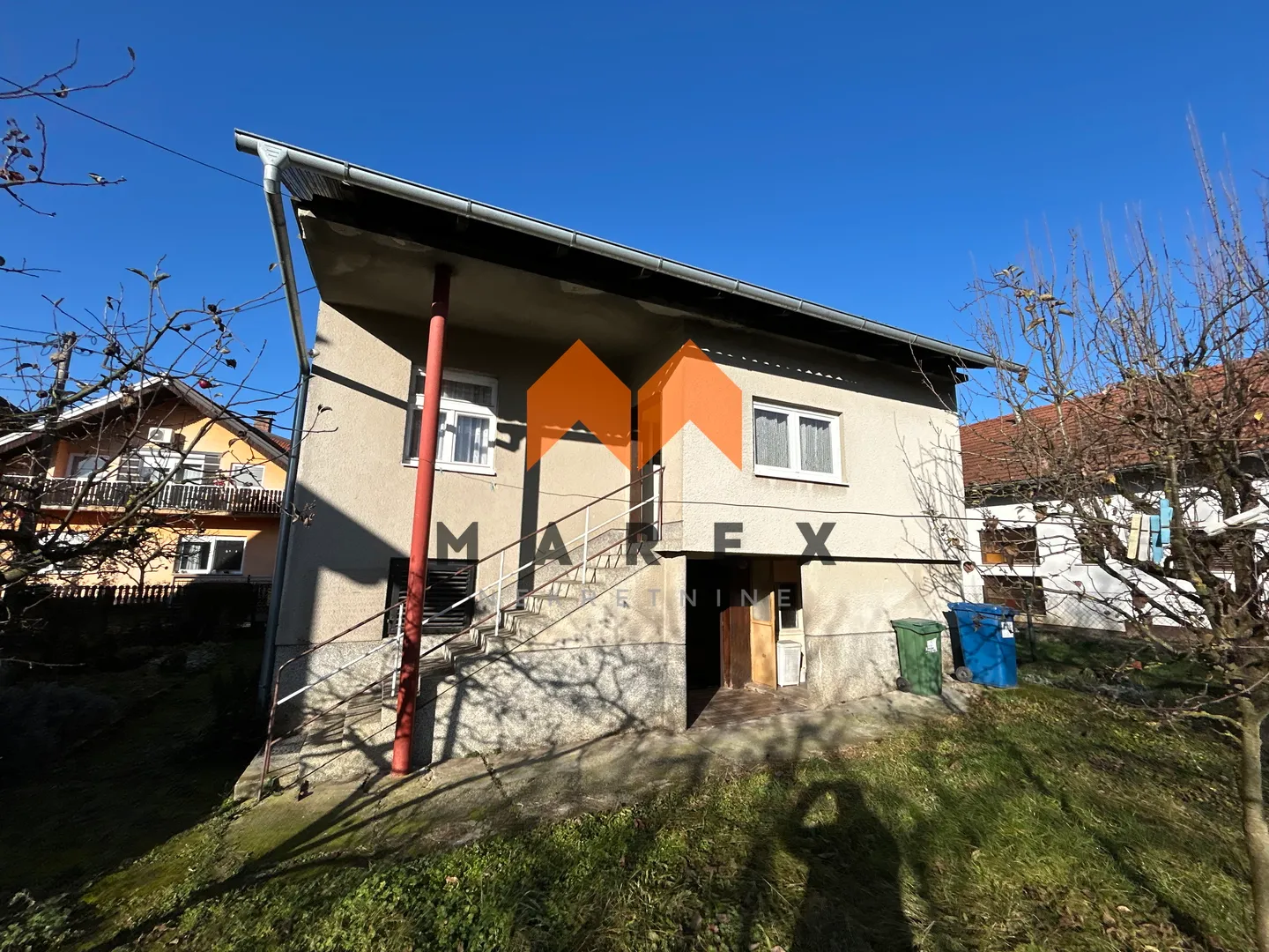 kuća u srcu stubice na top lokaciji - slika 13