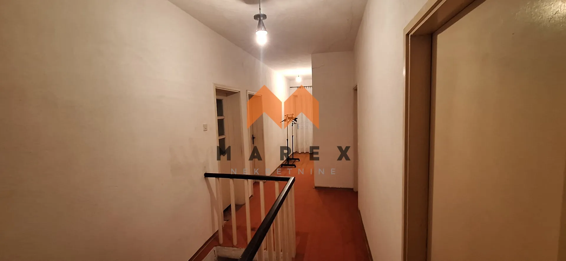 prostrana kuća u salima ,rijetka prilika za invensticiju!! - slika 36