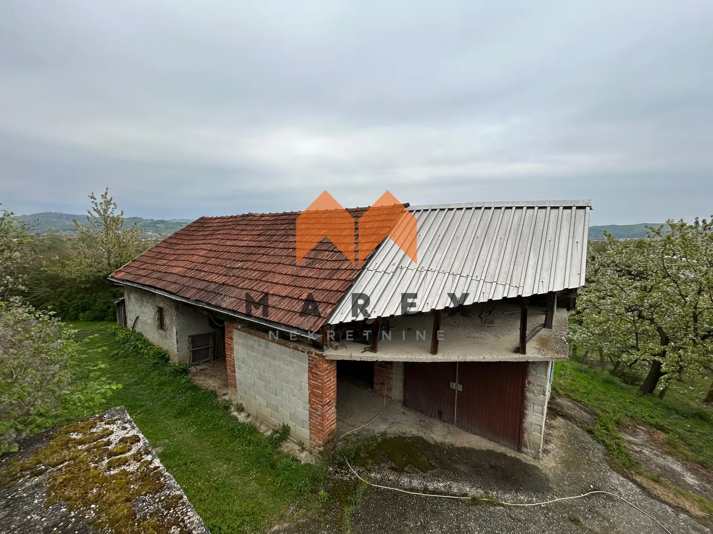 kuća 140 m2 + 2 pomoćna objekta, mirna lokacija donja pačetina - slika 17