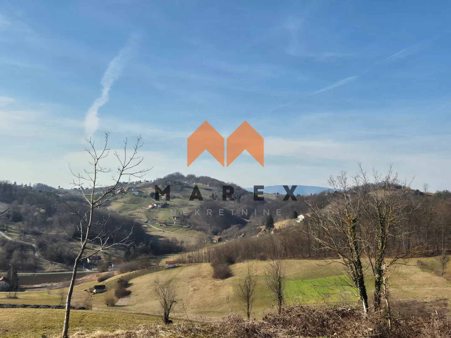 prekrasna kameno drvena kuća - slika 18