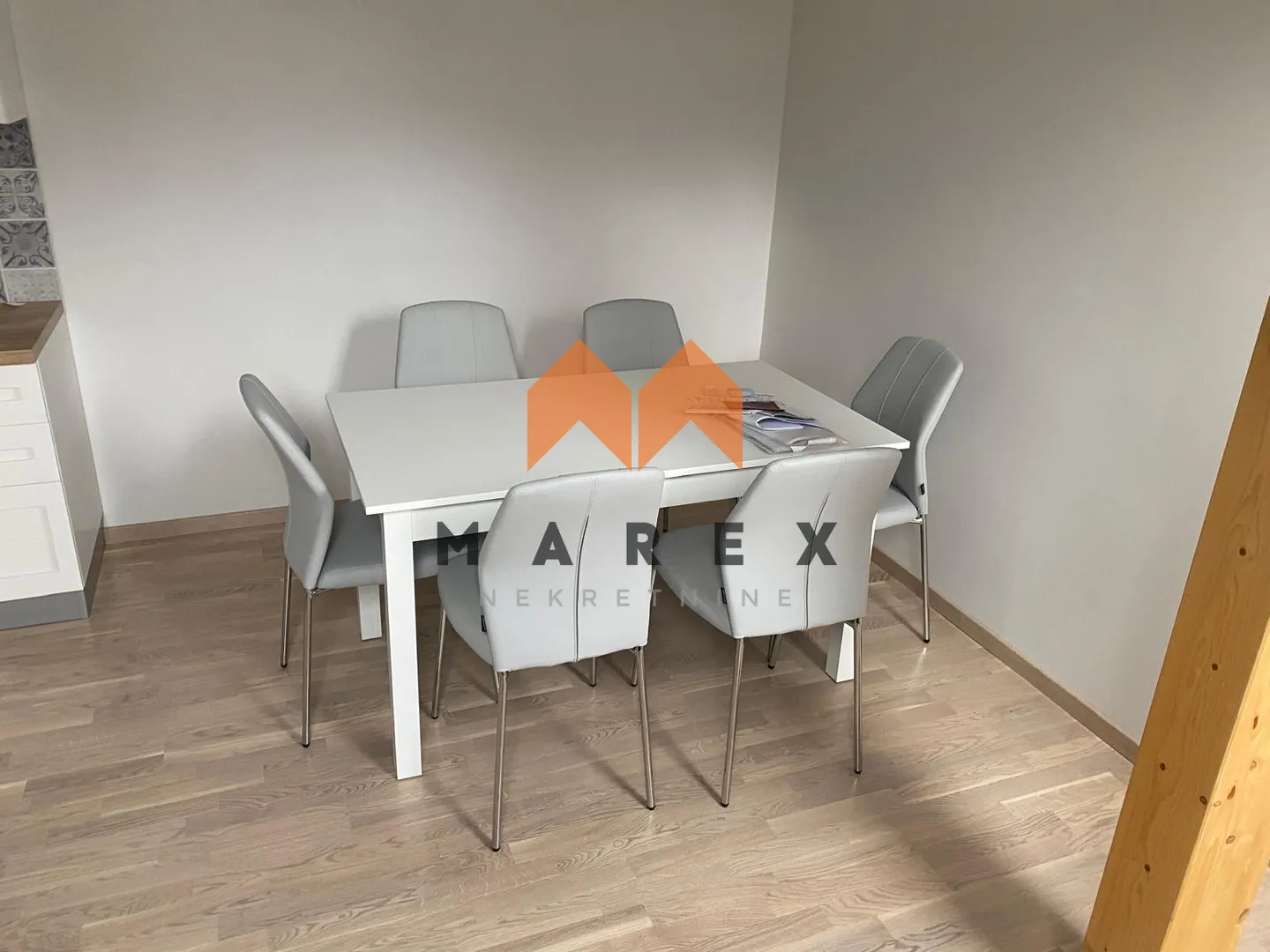 luksuzan stan 115m2+stan 56m2+garaža-zabok, prodaja - slika 26