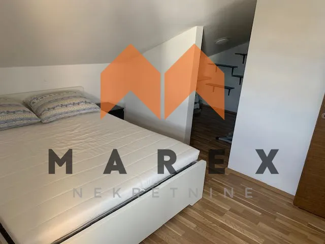 prostrani apartman s pogledom na more u povljani - slika 6