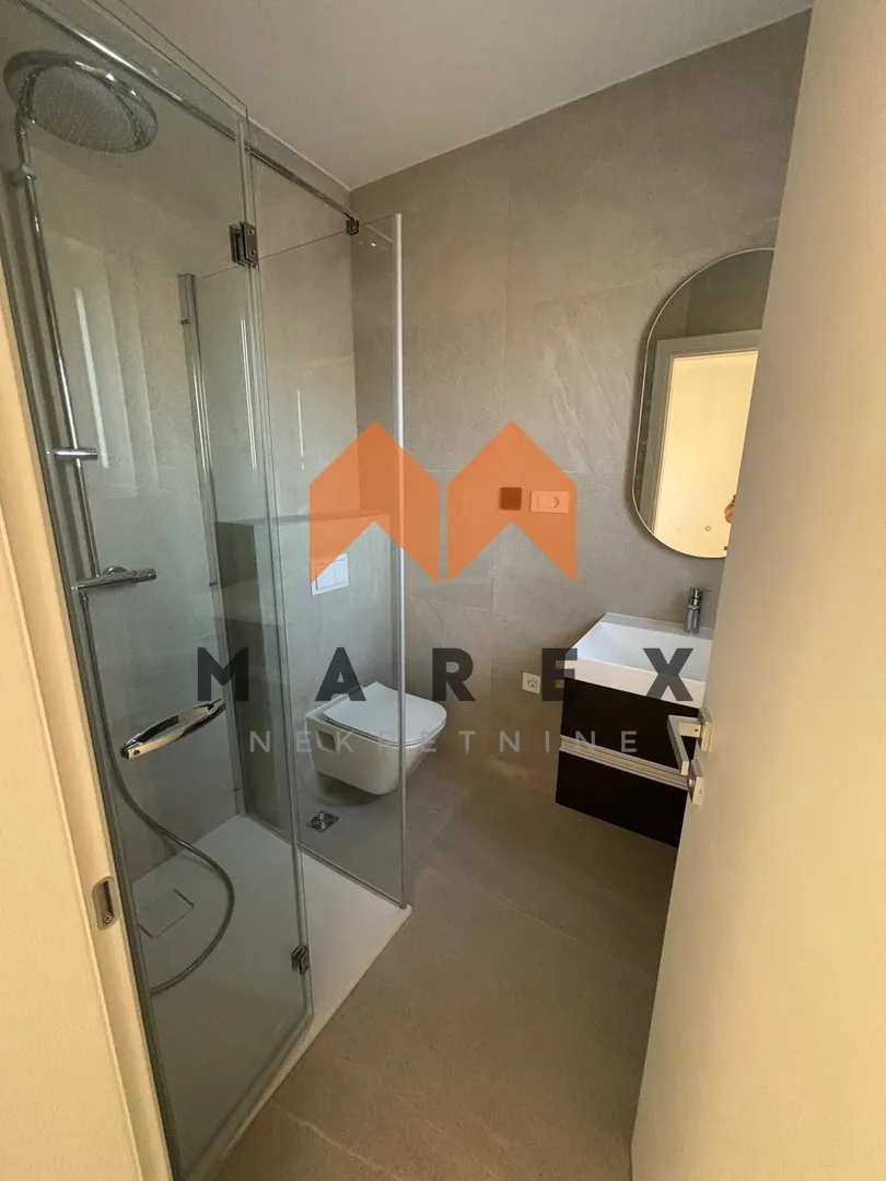 apartman privlaka, novogradnja, luksuzno - slika 14