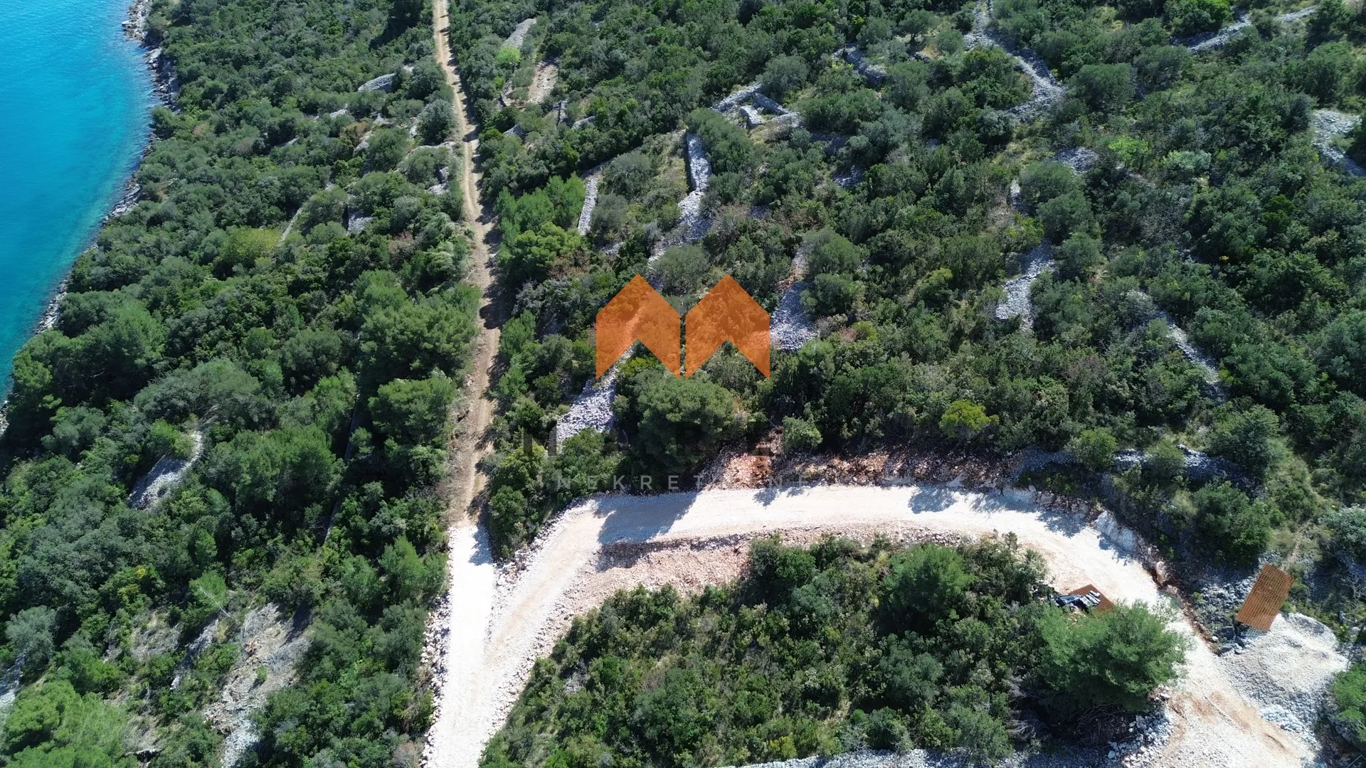atraktivno građevinsko zemljište 110 m od mora - slika 5