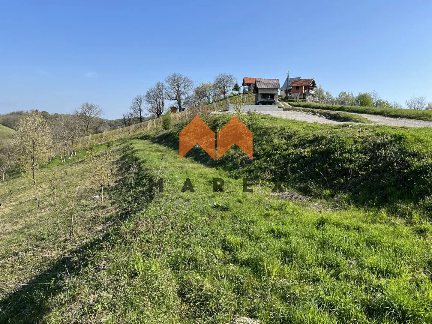 sniženo-građevinsko zemljište 8518 m2, s građ. dozvolom, jalšje - slika 14