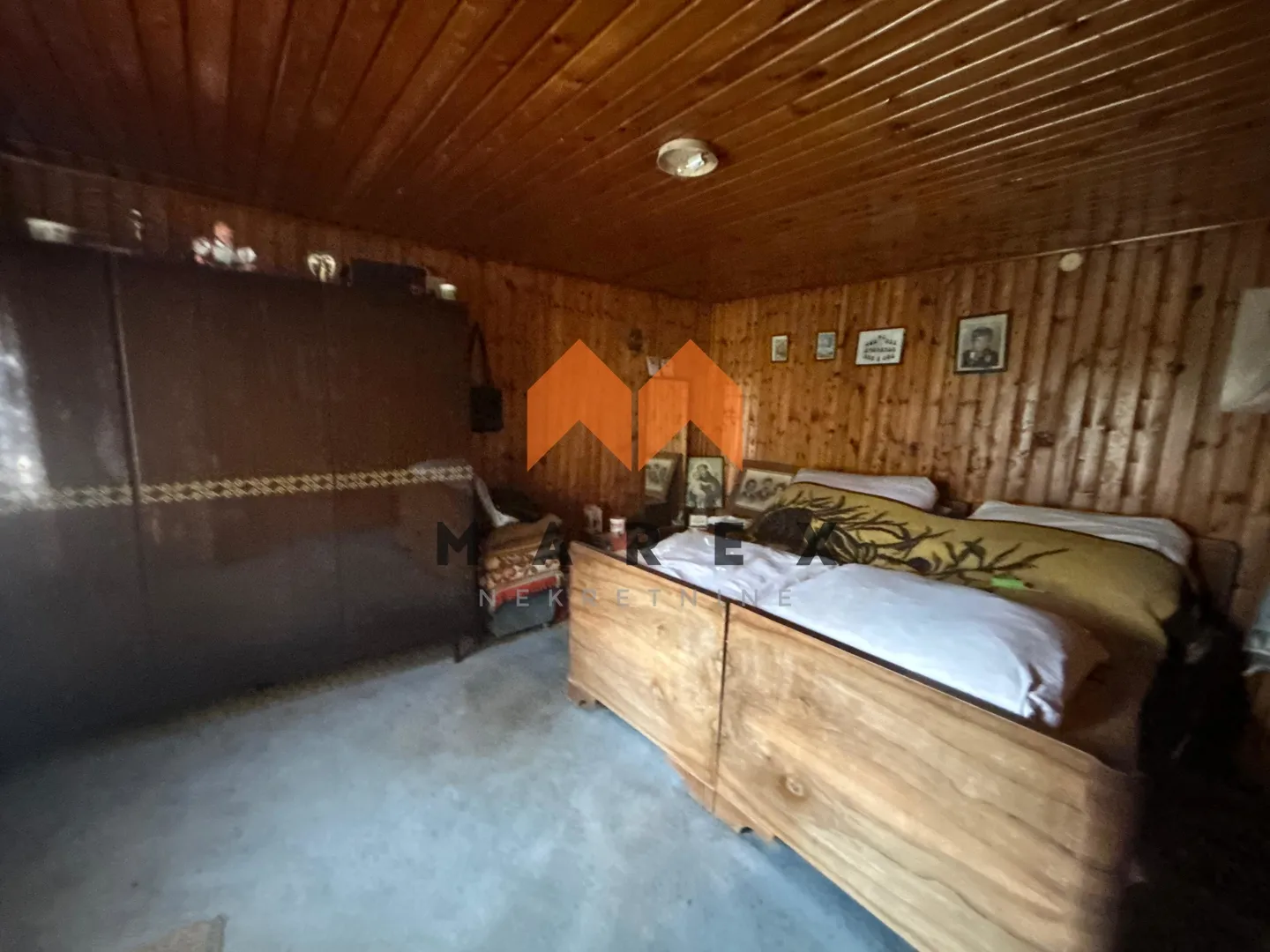 kuća 100 m2 + gospodarski objekt na parceli 2910 m2 - luka - slika 16