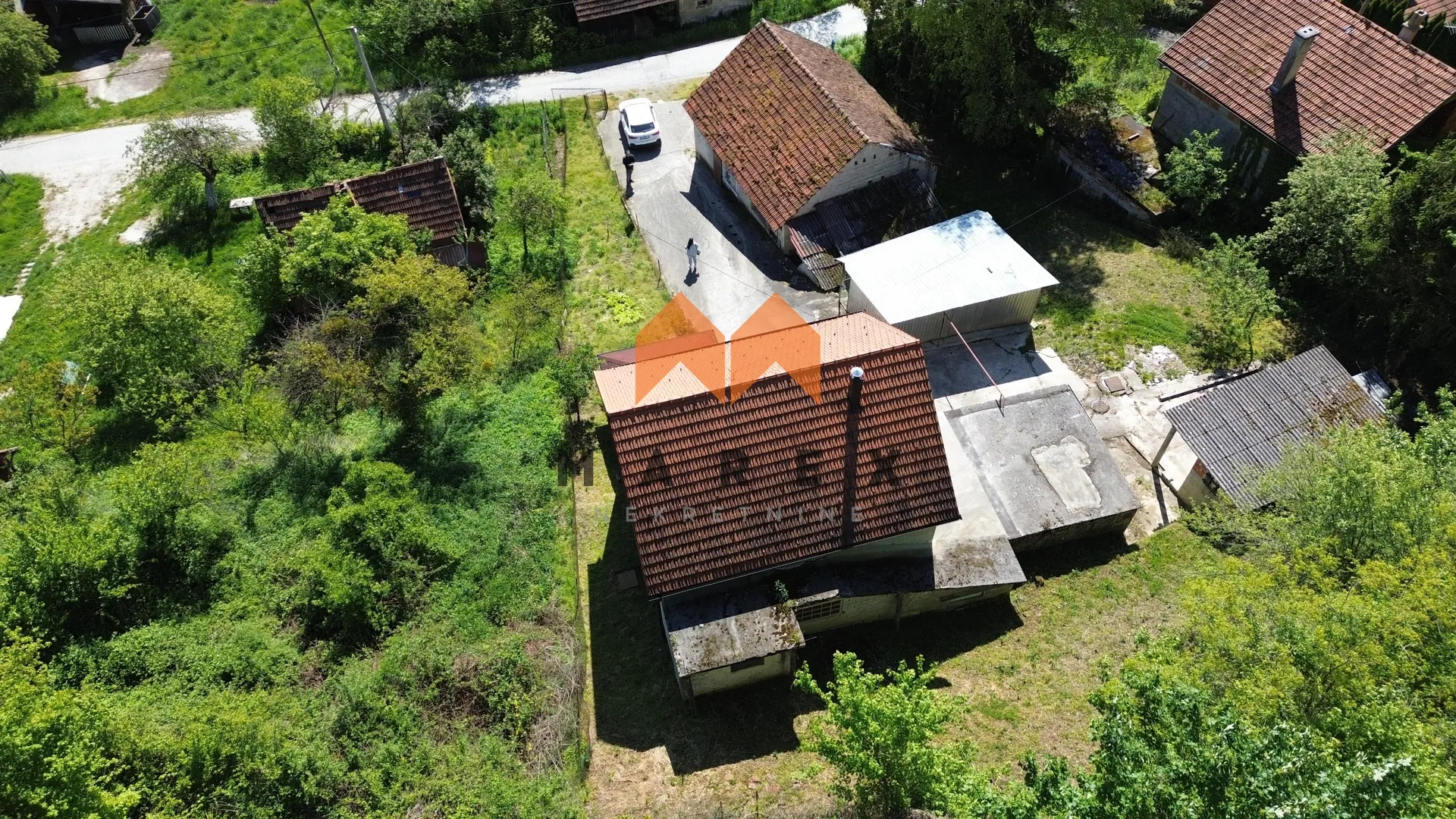 povoljno-obiteljska kuća, uporabna , blizina grada krapine - slika 30