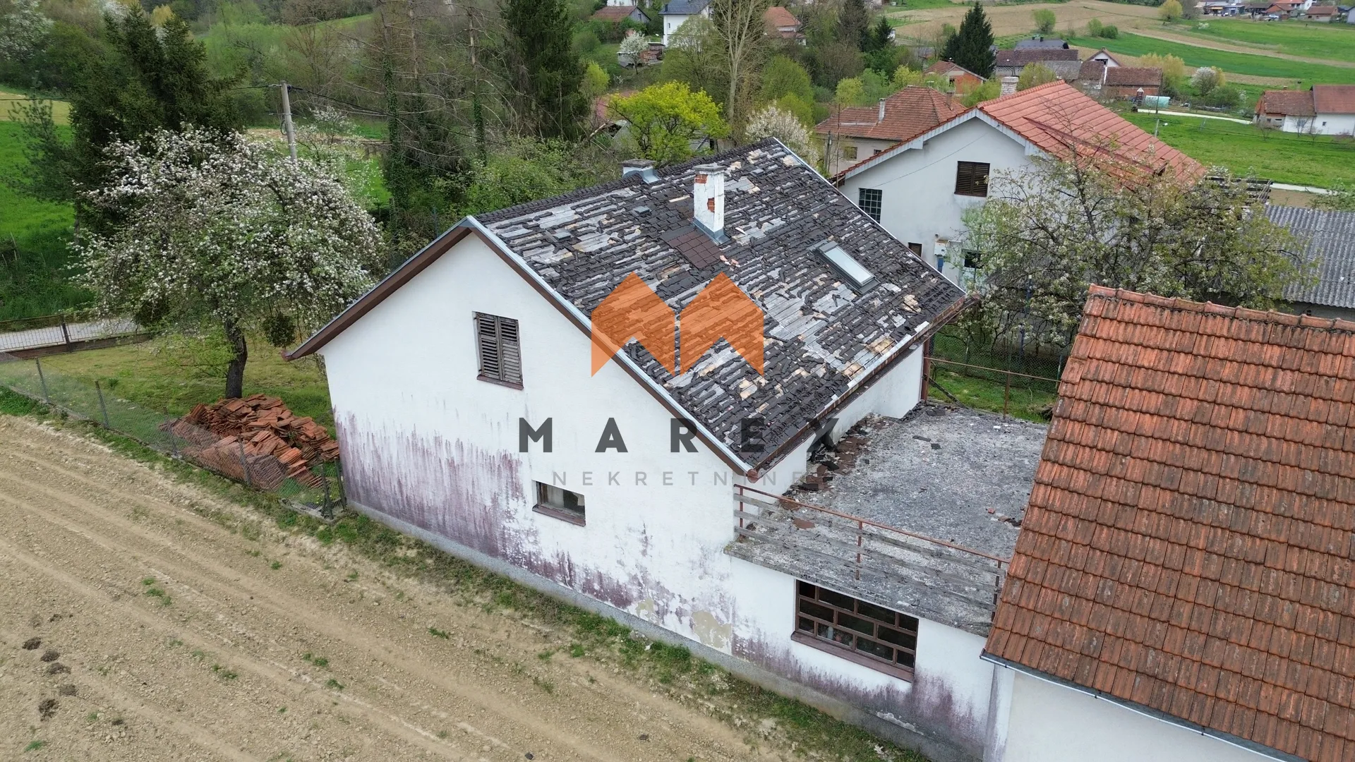 kuća prizemnica za adaptaciju-velika ves - slika 3