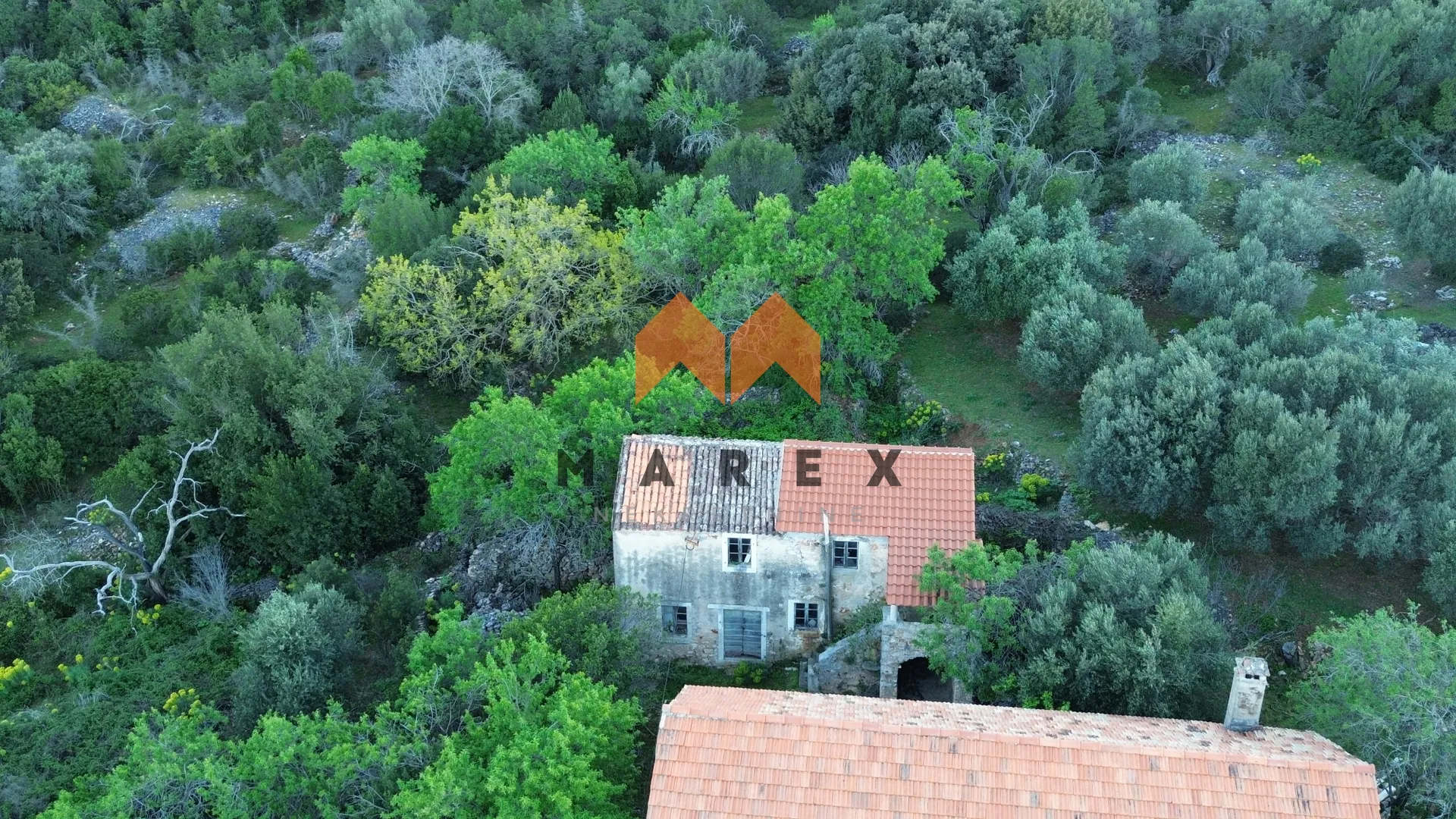 stara kamena kuća za obnovu -odlična prilika - slika 12