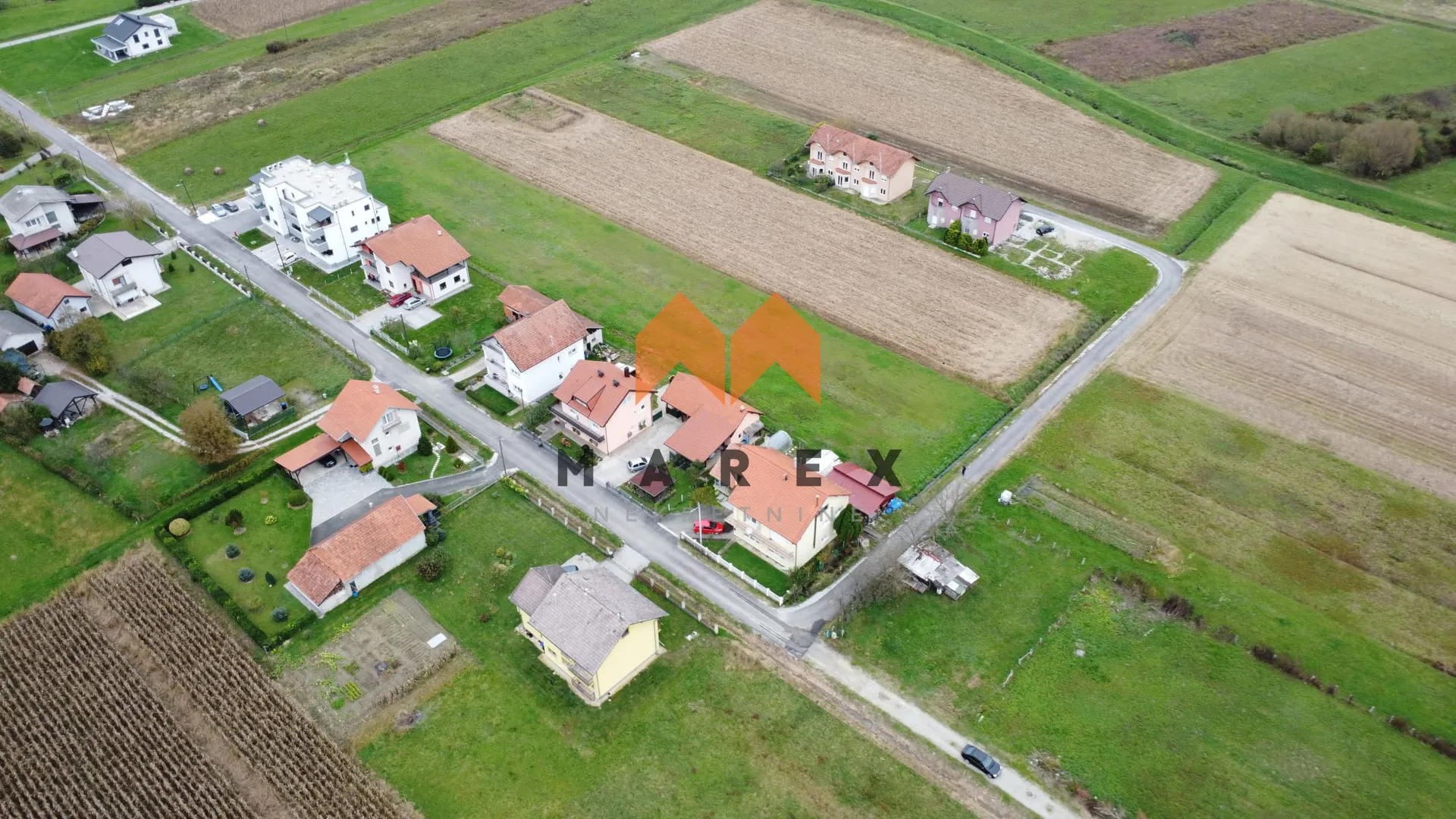 atraktivno građevinsko zemljište 4700m2-v. trgovišće - slika 17