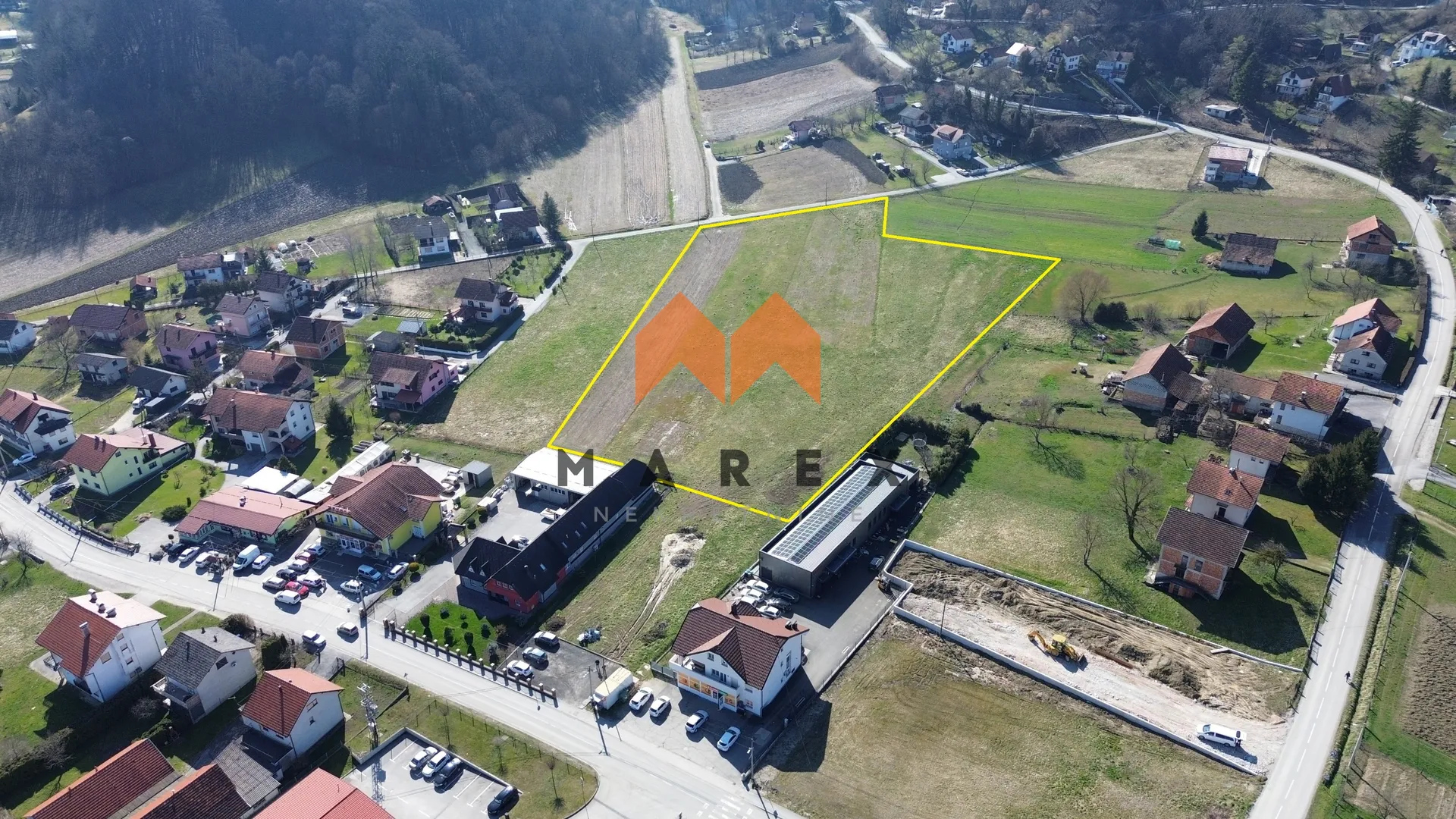 građevinsko zem. sa idejnim projektom-12200m2-blizina toplica - slika 2