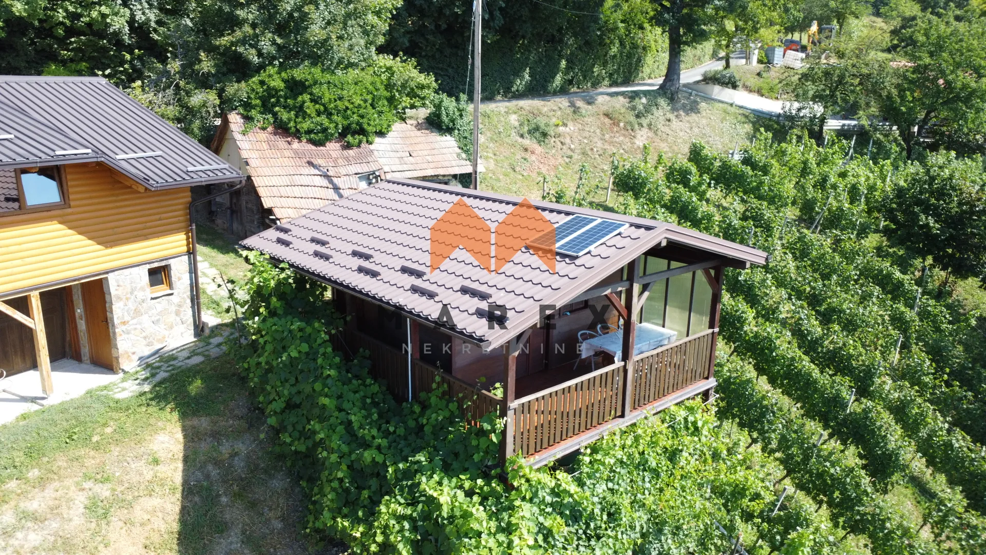 vikendica u zelenilu-radoboj - slika 2