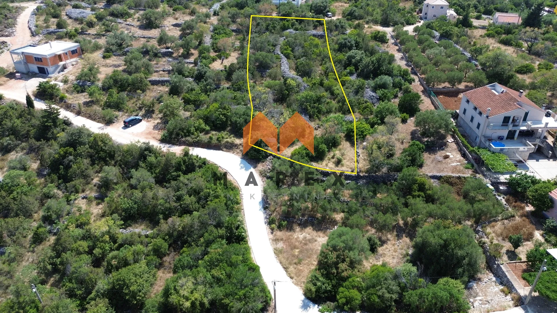 građevinsko zemljište sa panoramskim pogledom -investicija - slika 4