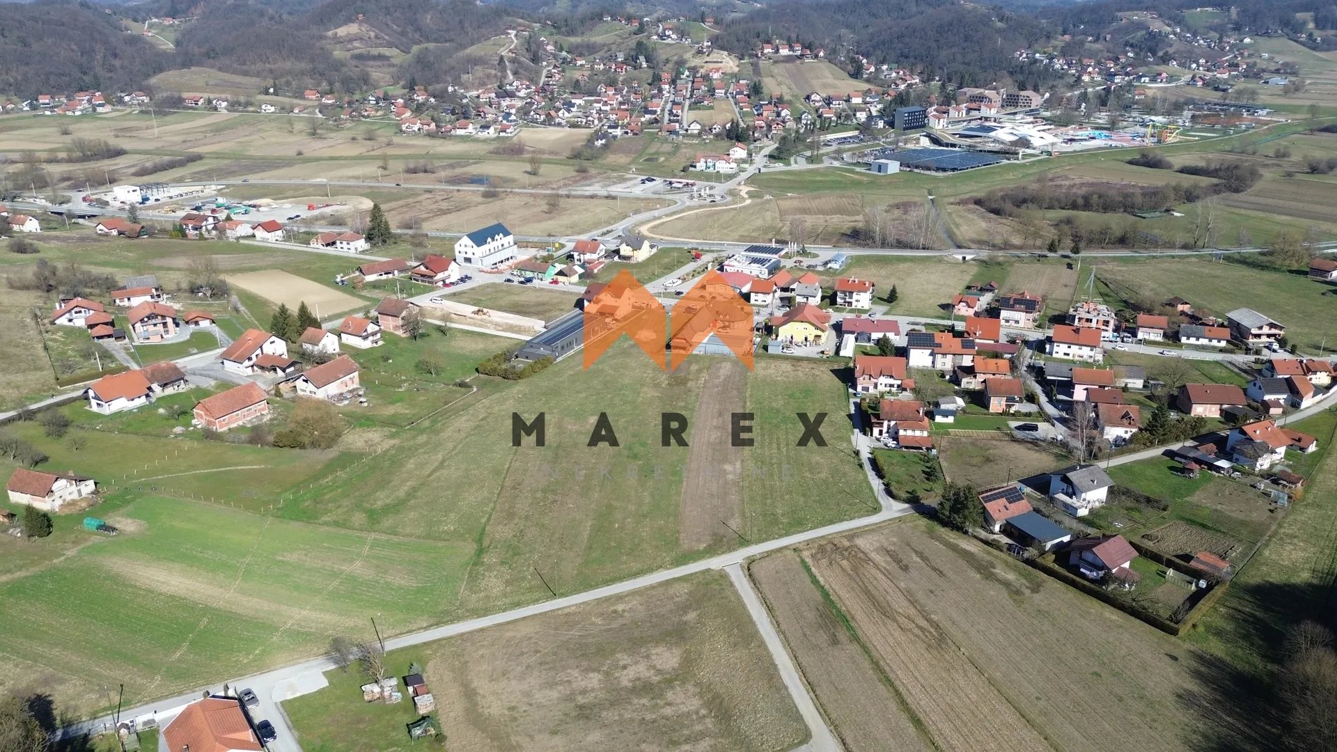 građevinsko zem. sa idejnim projektom-12200m2-blizina toplica - slika 14