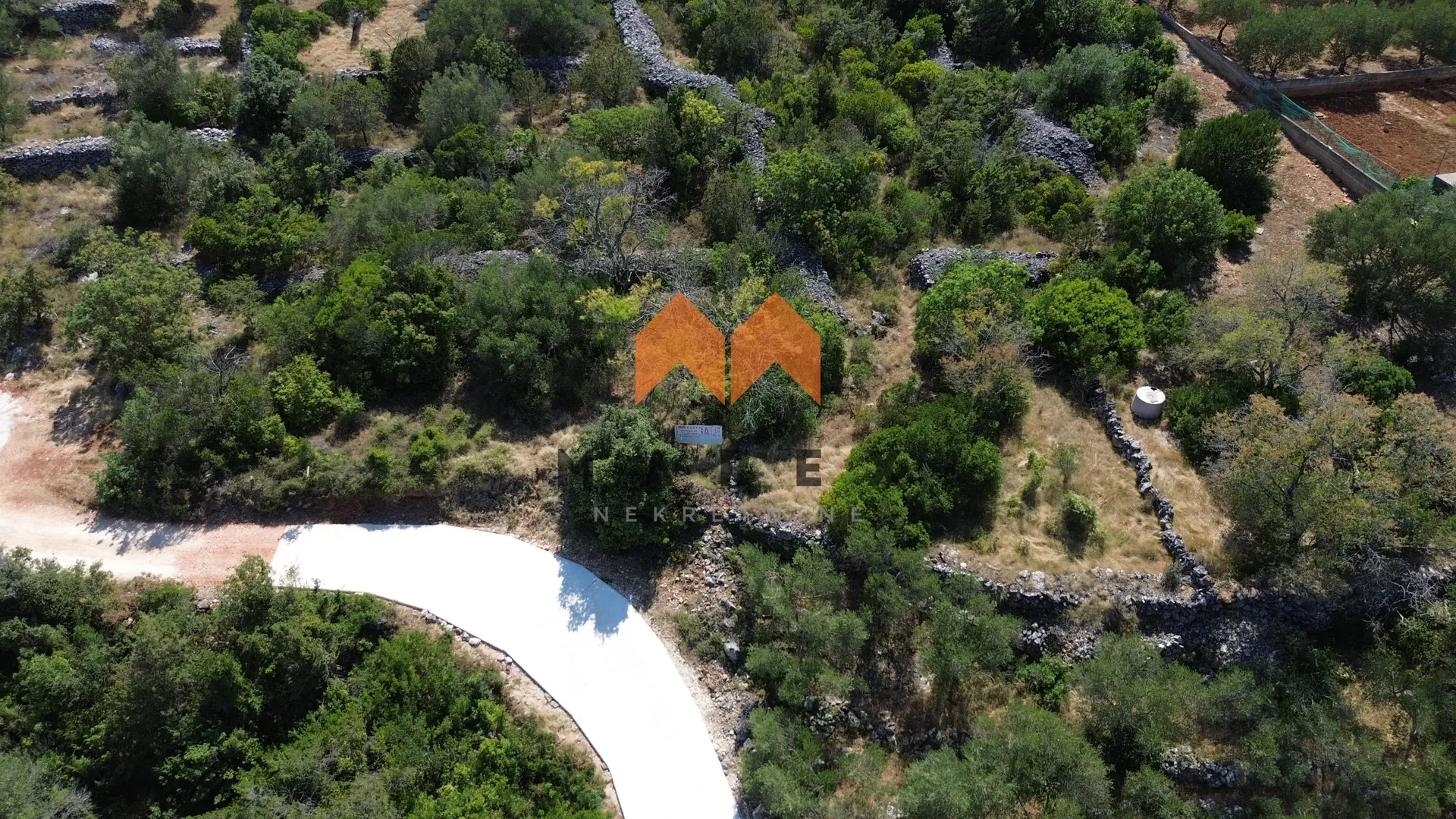 građevinsko zemljište sa panoramskim pogledom -investicija - slika 6