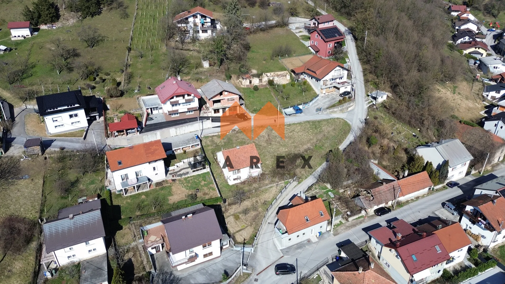 kuća za obnovu – centar krapine – 802 m² građevinsko zemljište - slika 7