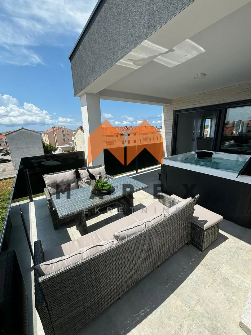 apartman privlaka, novogradnja, luksuzno - slika 2